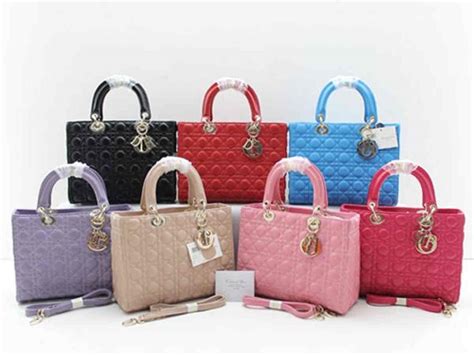 tas wanita christian dior